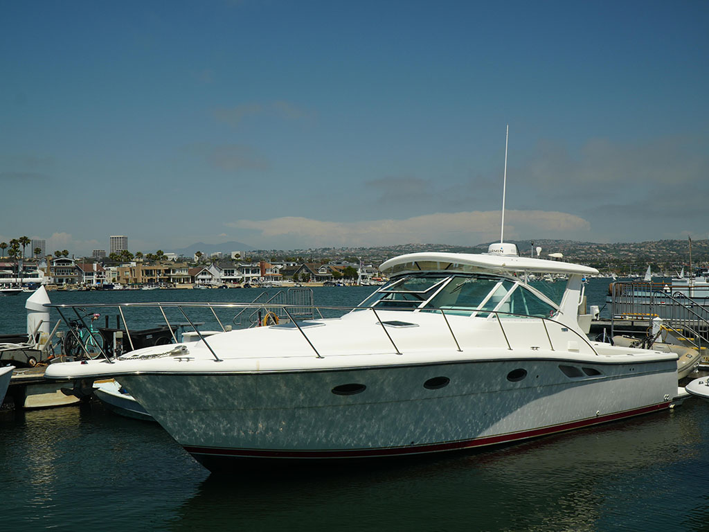 2001 Tiara Yachts 3500 Express
