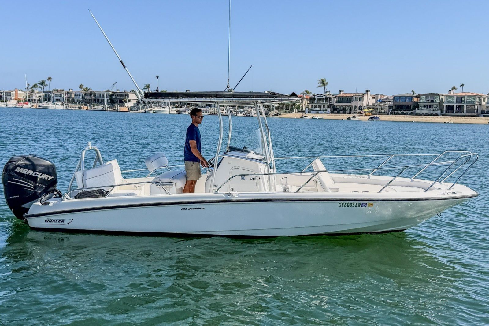2012 Boston Whaler 230 Dauntless | 23ft