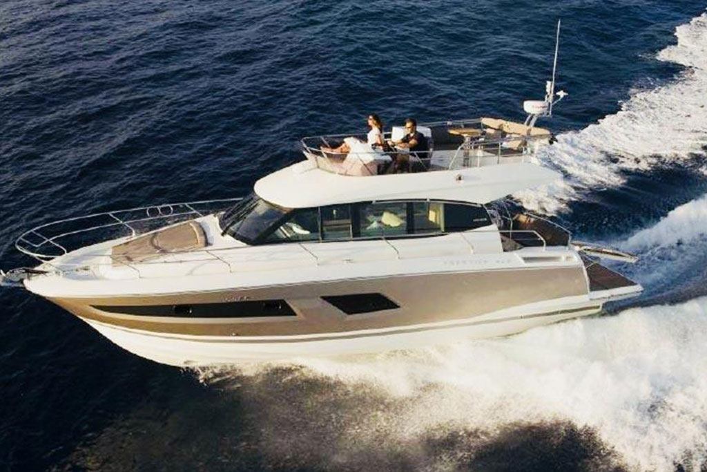 2015 Prestige 420