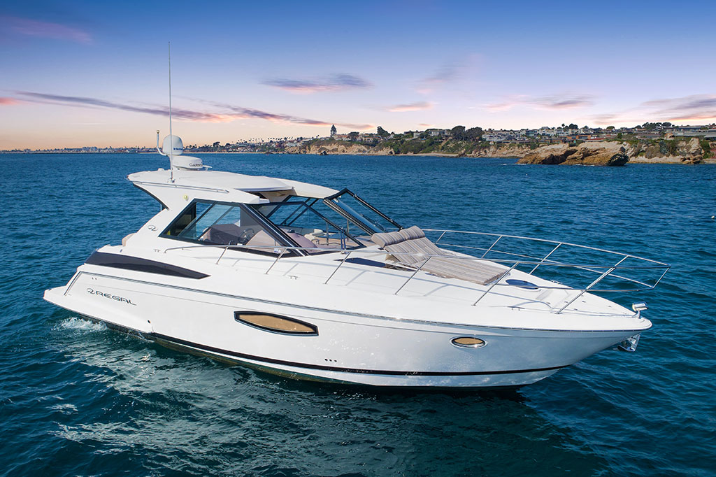 newport yacht rental