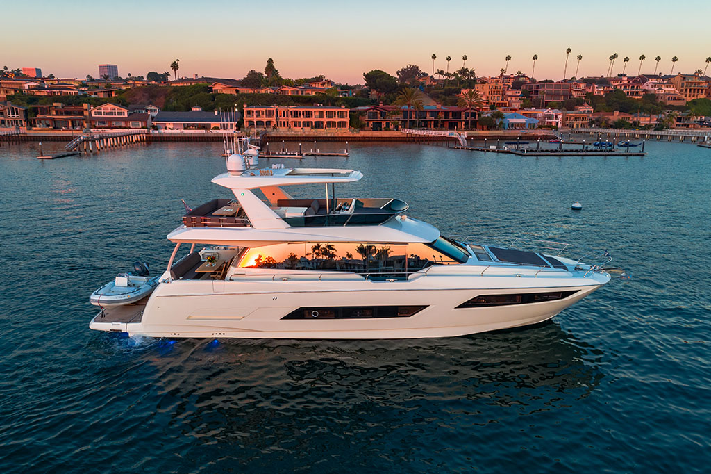 newport yacht rental