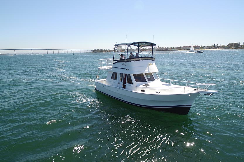 Mainship 350 Trawler